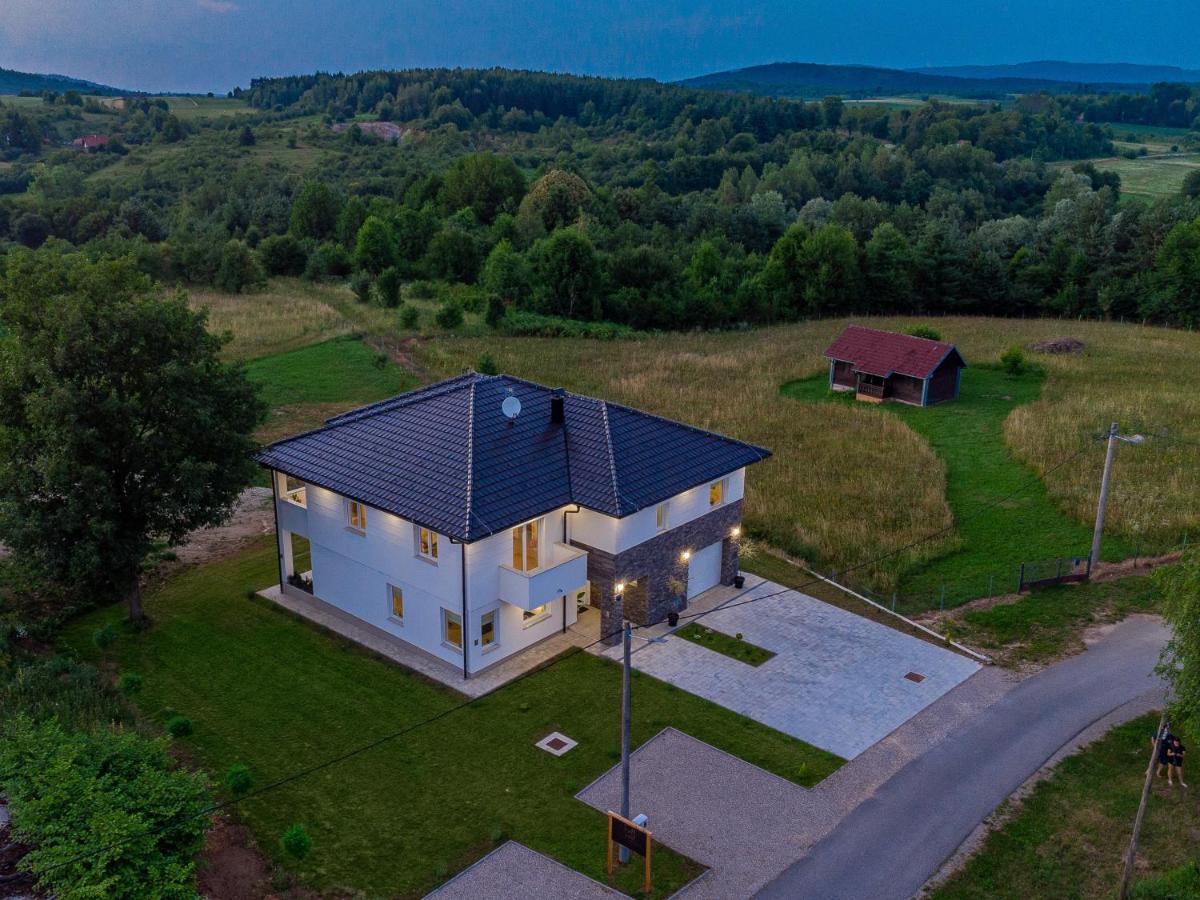 Villa Artemis พลิตวิชกา เยเซรา ภายนอก รูปภาพ