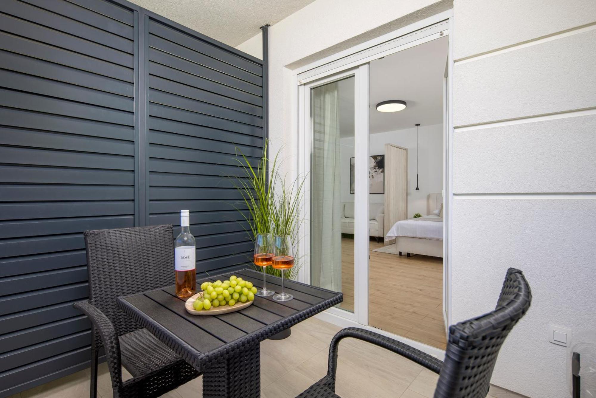 Villa Artemis พลิตวิชกา เยเซรา ภายนอก รูปภาพ